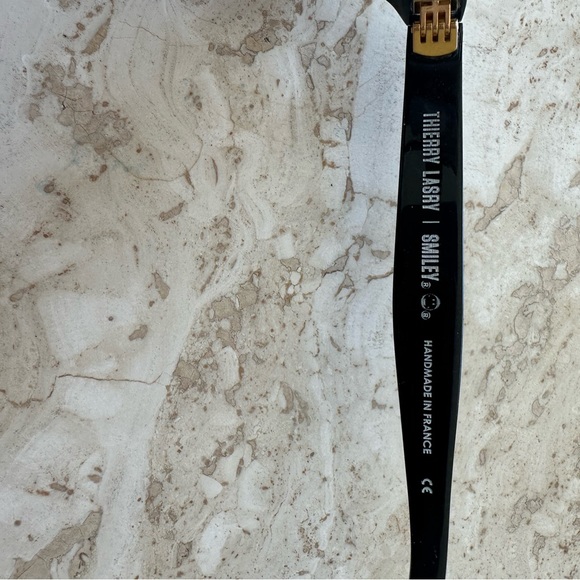 The Smiley x Thierry Lasry CLEAR Lens Glasses - Picture 4 of 5